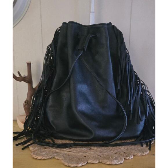 Victoria's Secret Black Ladies Drawstring Faux Leather Backpack - Picture 4 of 7